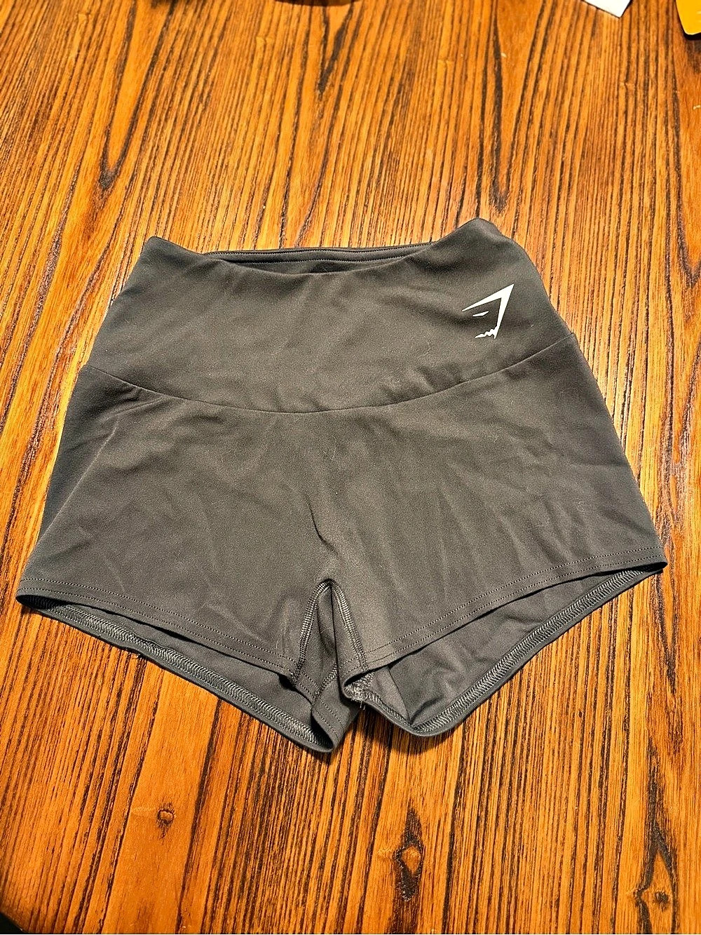 GYMSHARK Training spandex athletic short gray